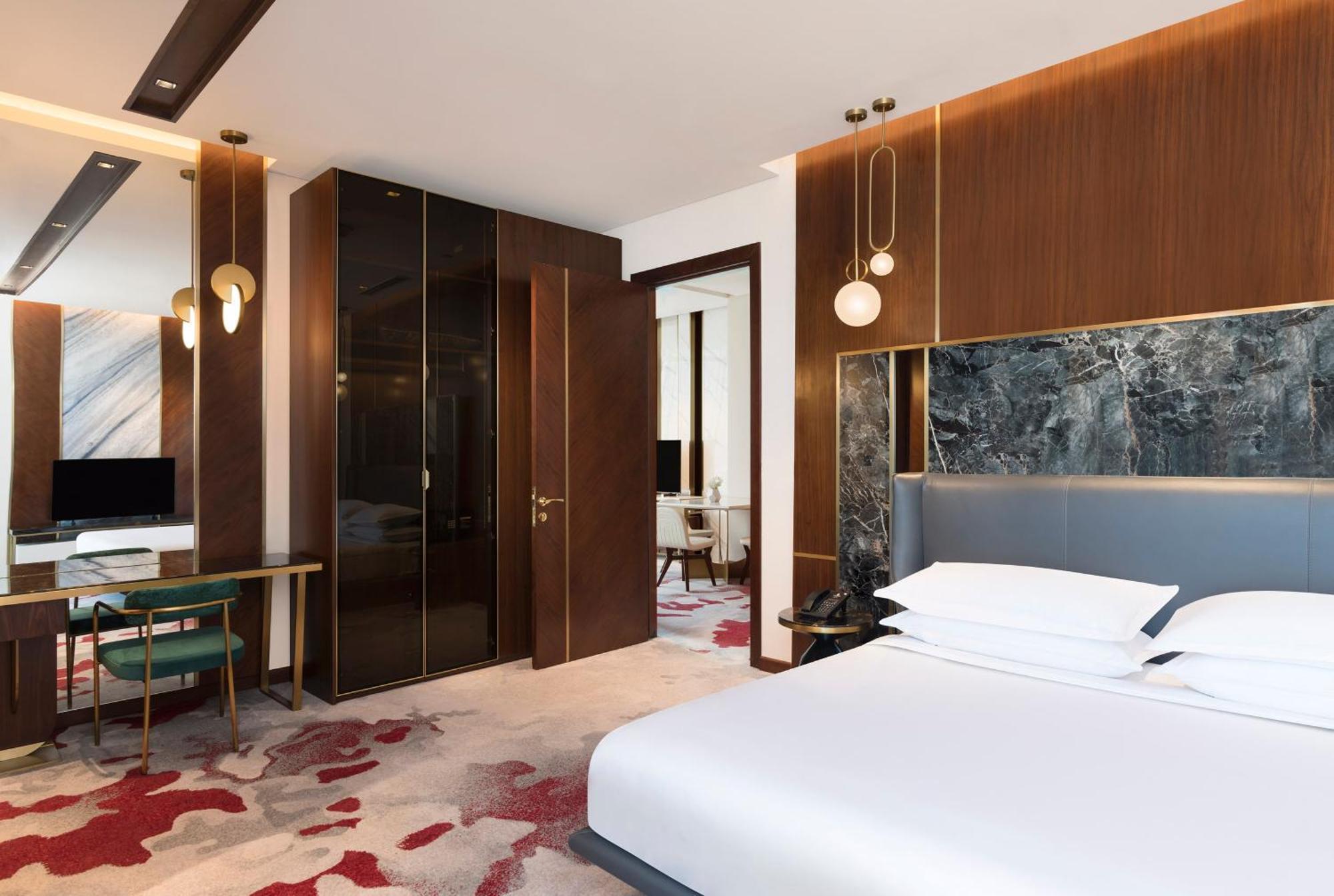 Velero Hotel Doha Lusail Exterior foto A bedroom at the hotel
