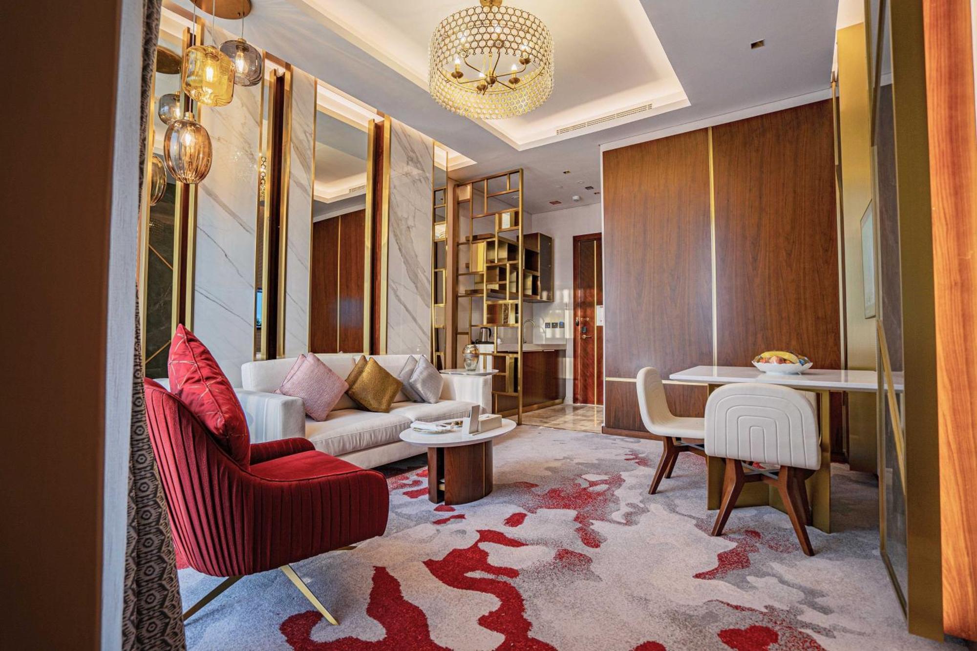 Velero Hotel Doha Lusail Exterior foto A suite at the hotel